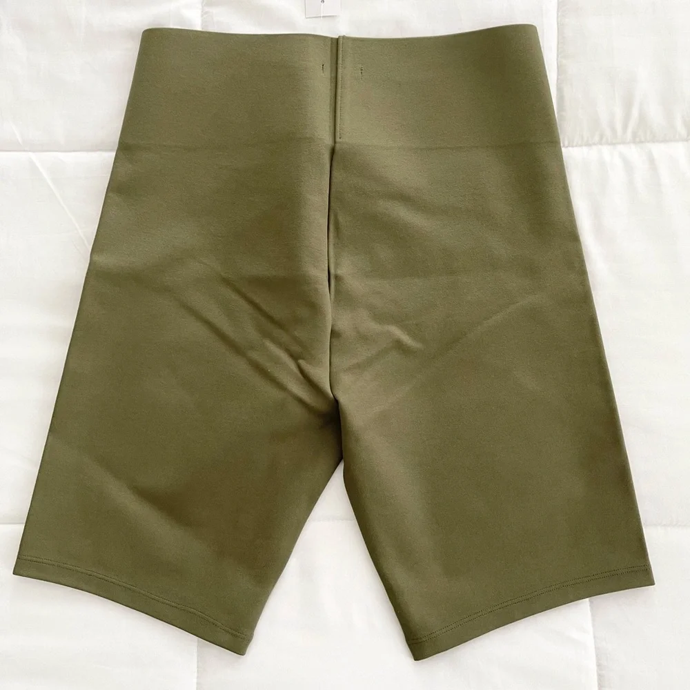 LOFT Sculpt Bike Shorts - Picture 3 of 7